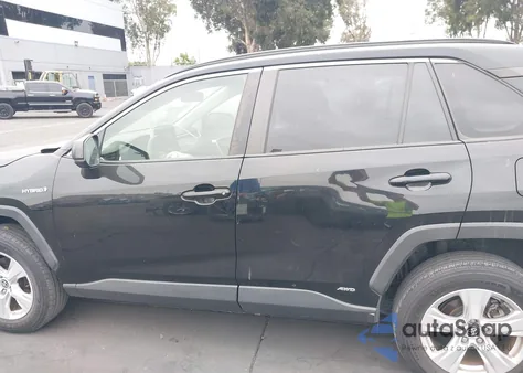 2021 Toyota Rav4 Hybrid Le z USA, uszkodzony, nr VIN JTML6RFV5MD507378